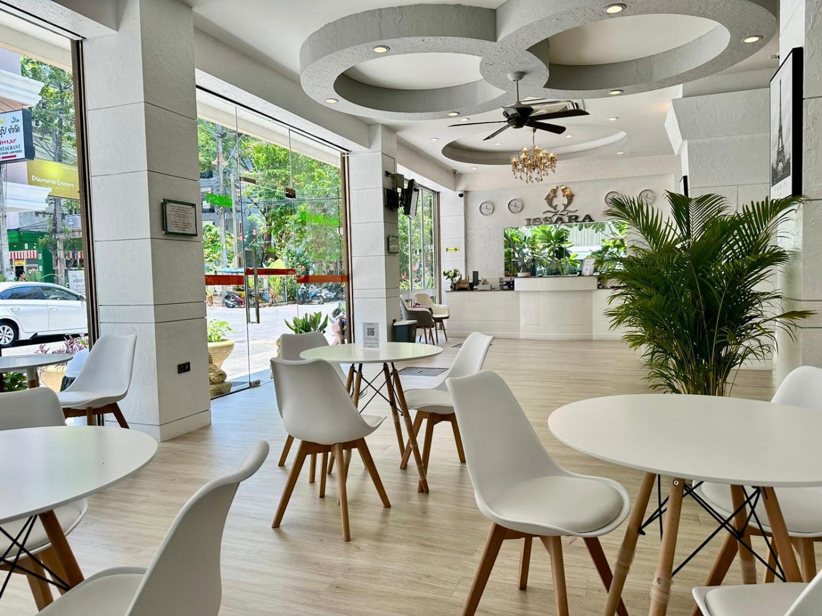 Issara Patong Beach Dış mekan fotoğraf