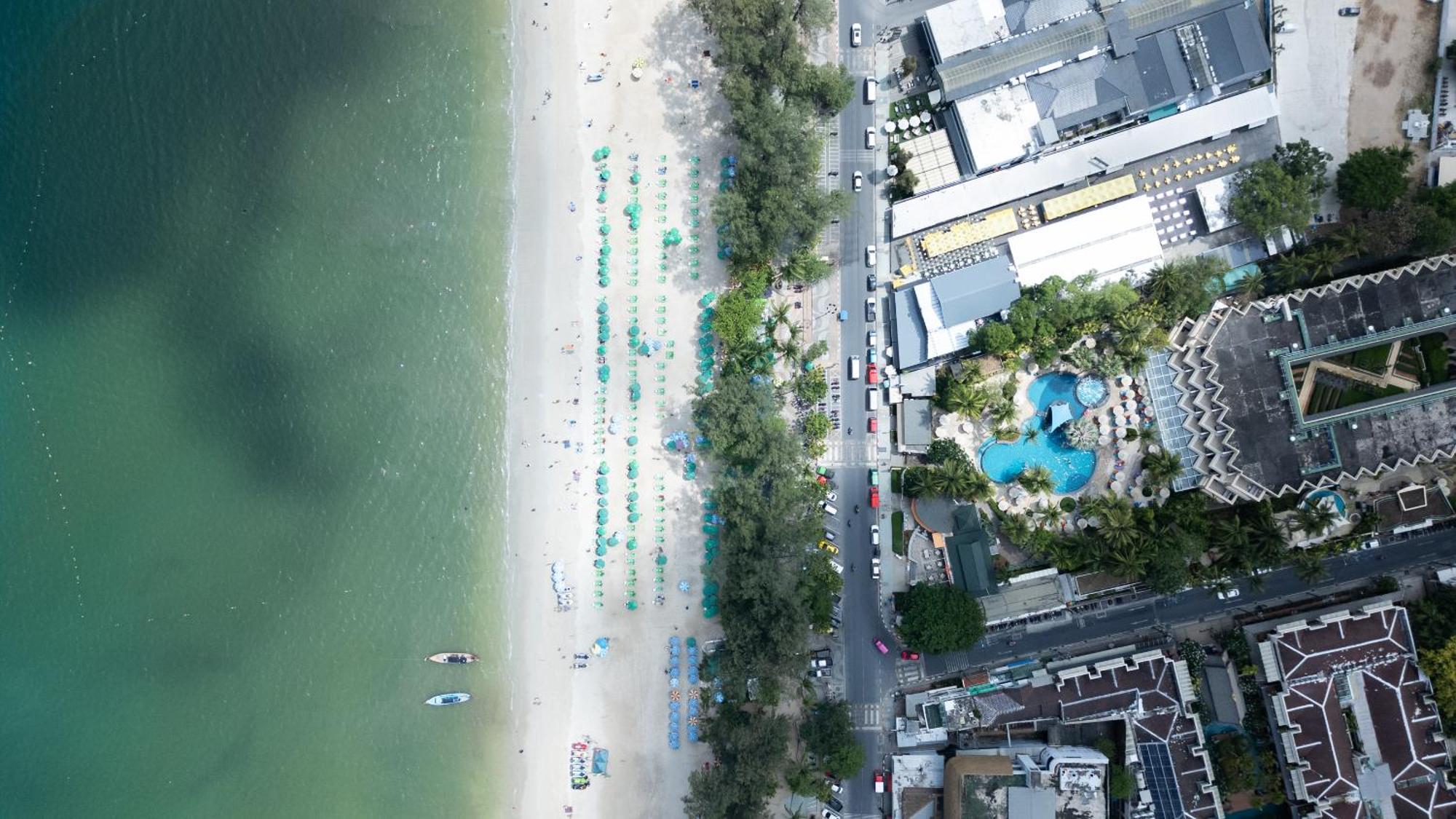 Issara Patong Beach Dış mekan fotoğraf