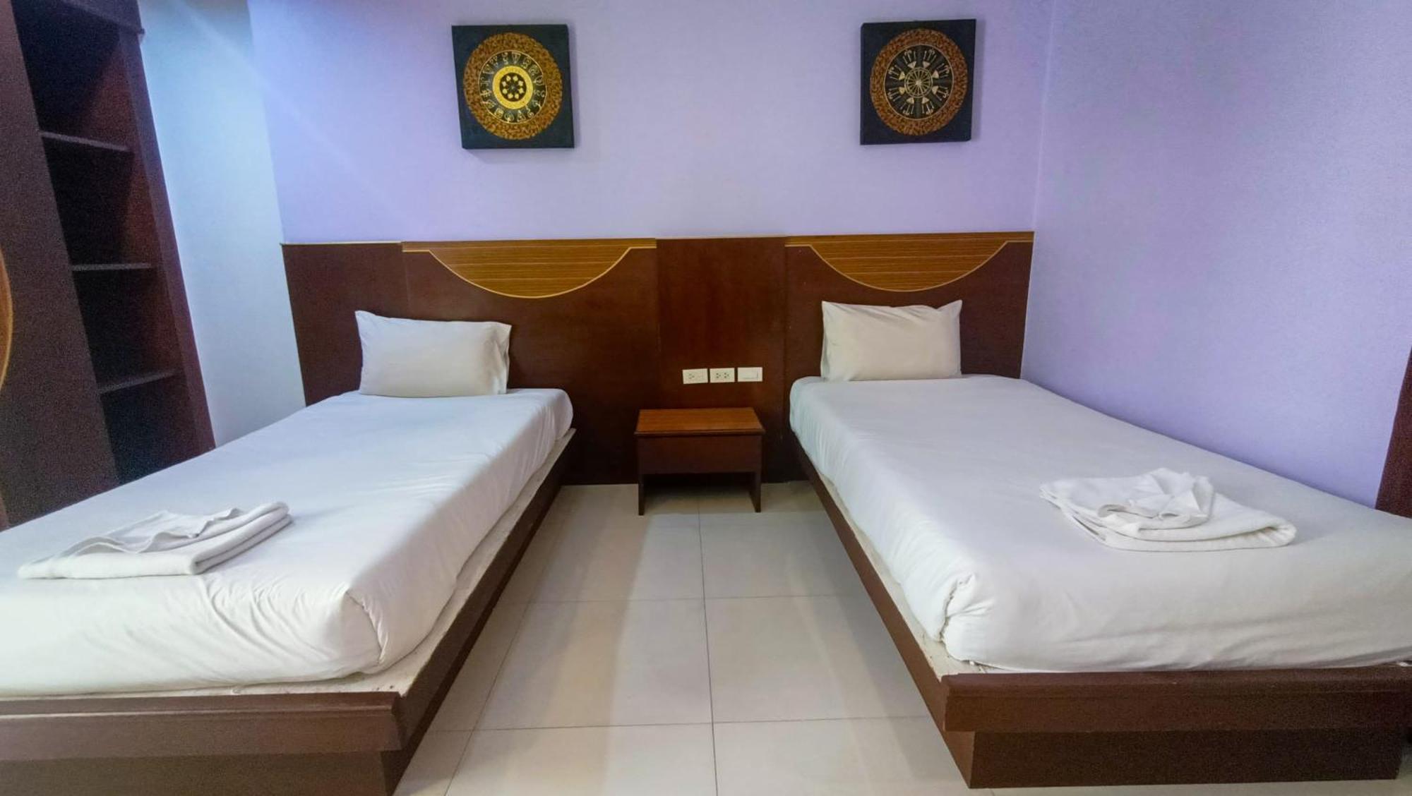 Issara Patong Beach Dış mekan fotoğraf